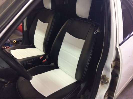 Авточехлы на Lada Granta