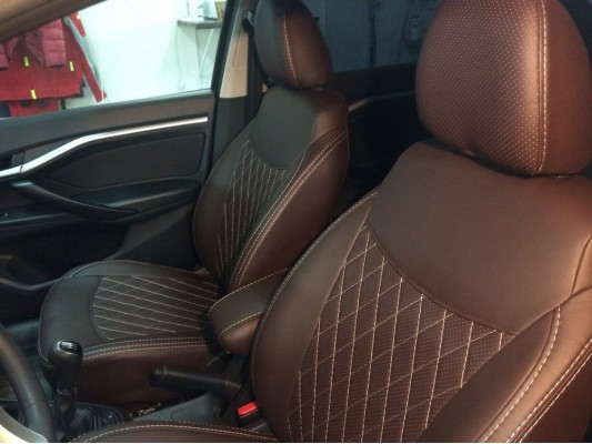 Авточехлы на Lada Vesta