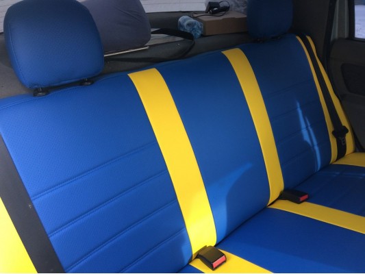 Авточехлы на Renault Logan